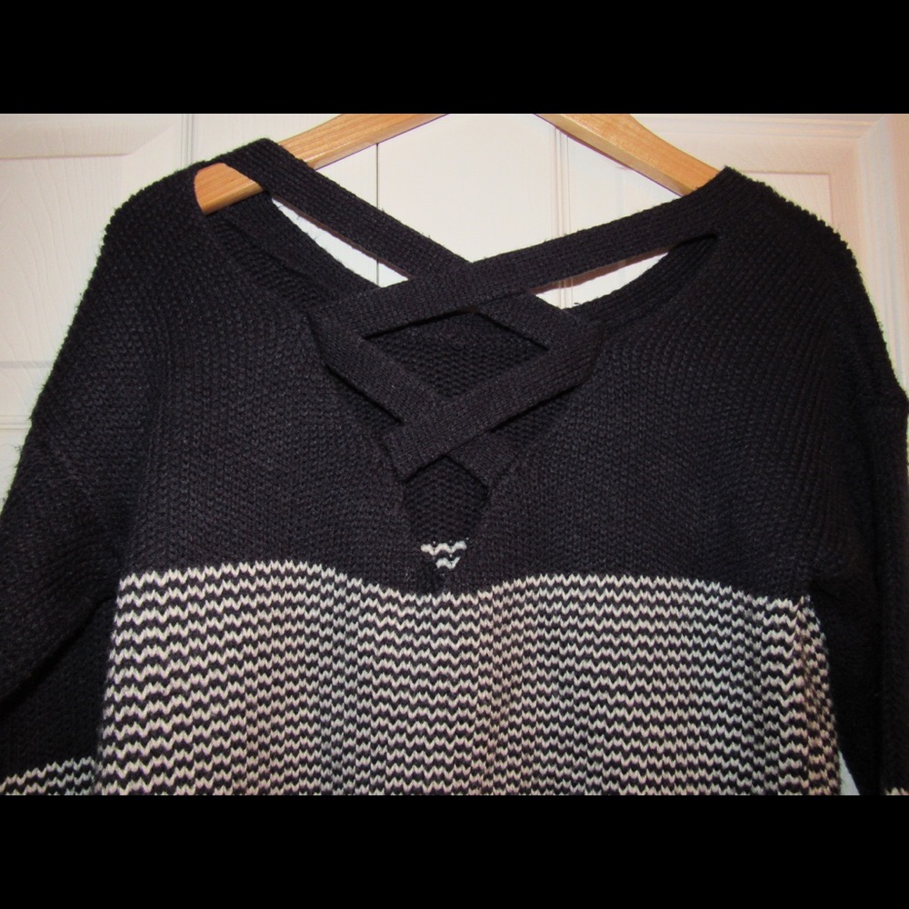 Navy blue and white over sized sweater